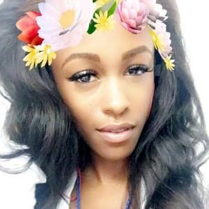 Meet your Posher, Shae